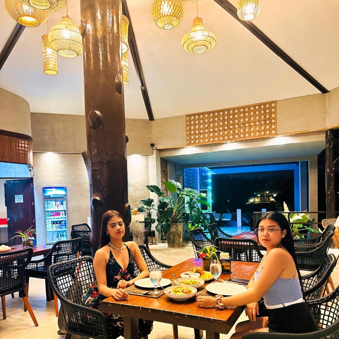 Baia Serena Resort Coron Exterior photo