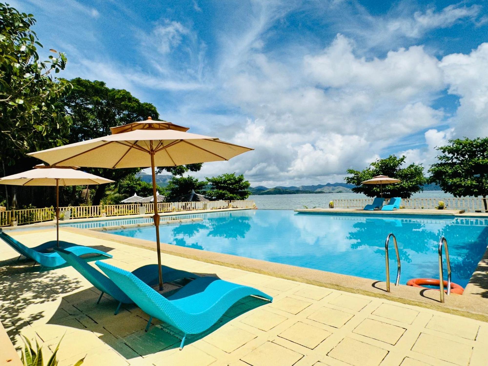 Baia Serena Resort Coron Exterior photo